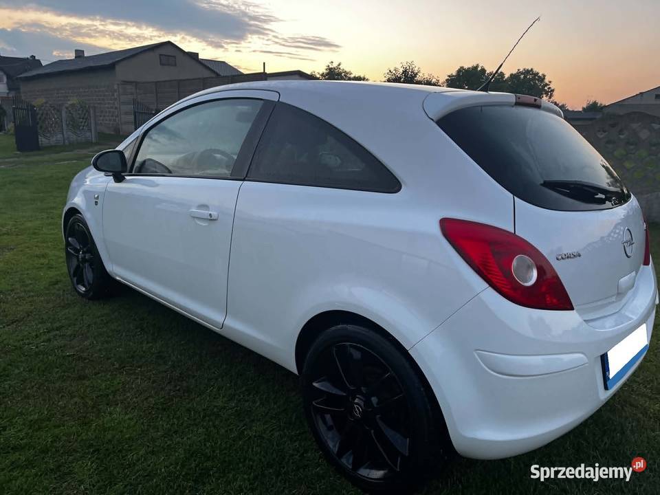 Opel corsa 12benzyna na 111 rocznice opla Kurowice Kościelne
