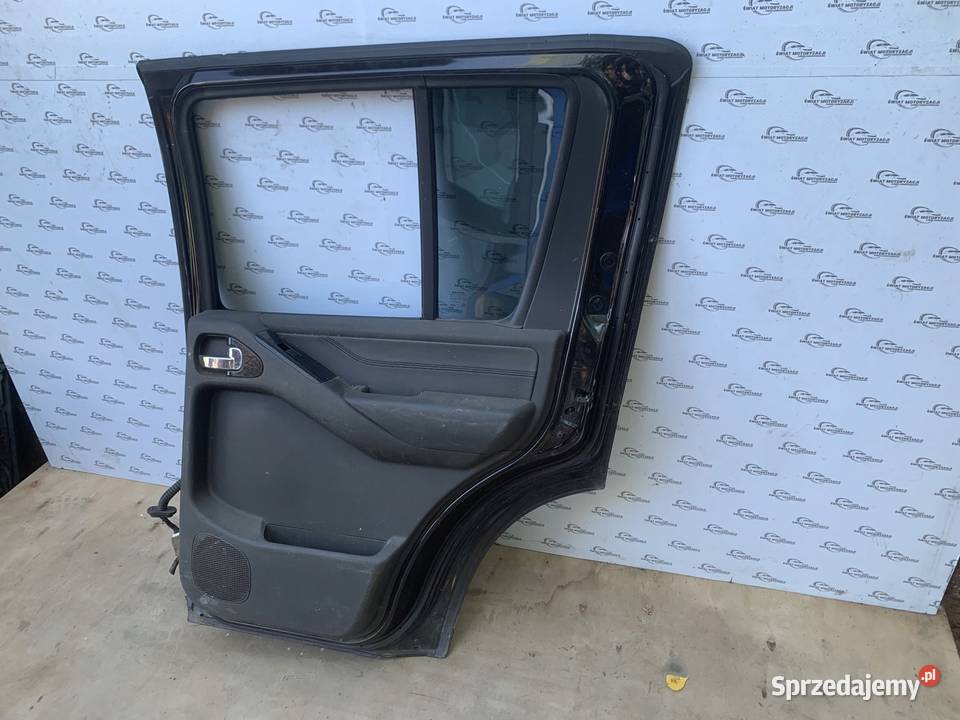 NISSAN PATHFINDER III R51 10r drzwi prawe tył osobowe świętokrzyskie Kielce sprzedam
