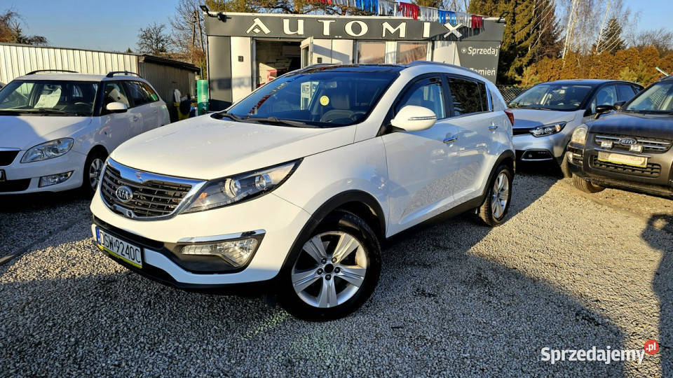 Kia Sportage 17 D Bogate wyposażenie Zadbana światła LED