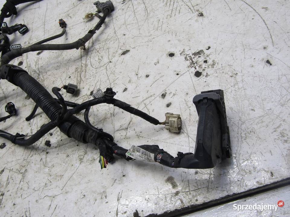 WIĄZKA INSTALACJA SILNIKA 10 VTI TOYOTA AYGO C1 Części samochodowe