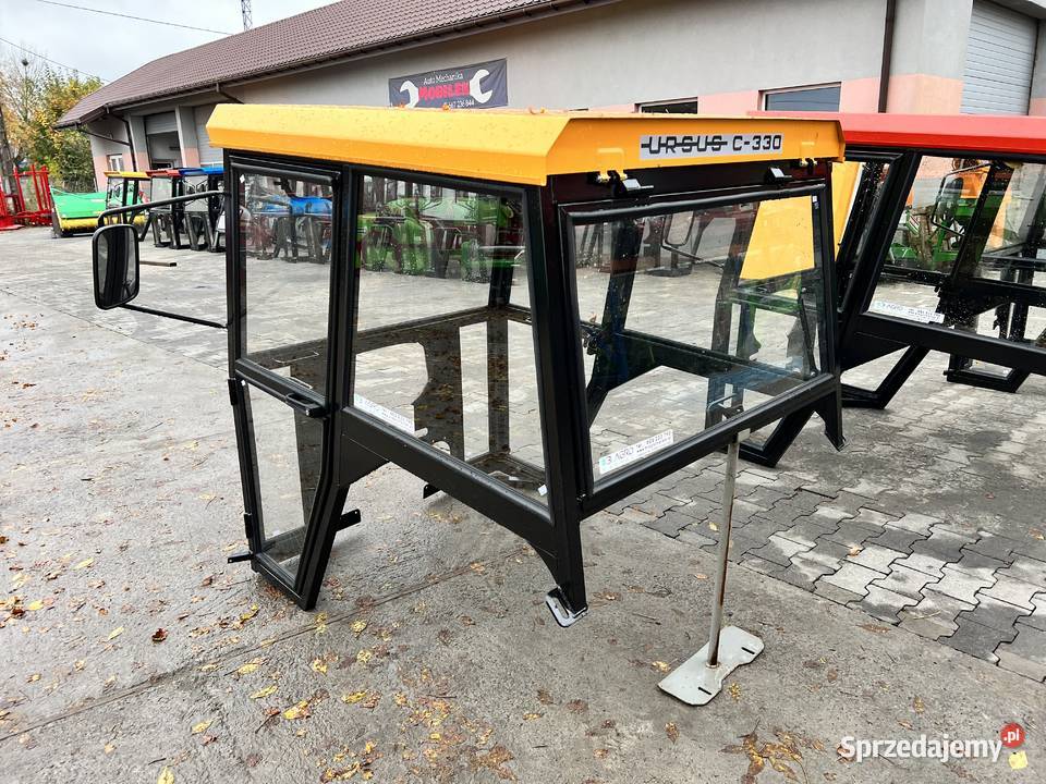 Kabina ciągnikowa kabina Ursus C330 C360 MF235 mazowieckie Sochaczew