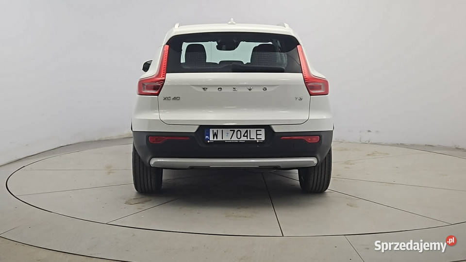 Volvo XC 40 T3 Momentum aut Z Polskiego Salonu Motoryzacja mazowieckie Warszawa