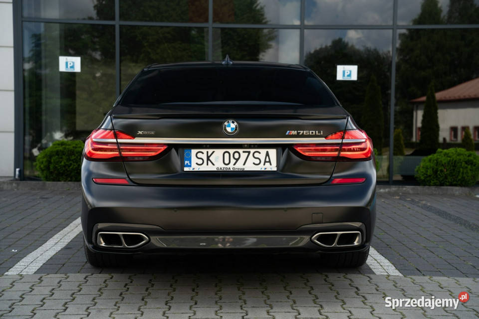 BMW M760 V12 Executive Lounge Bowers Wilkins czujnik zmierzchu BMW Kraków