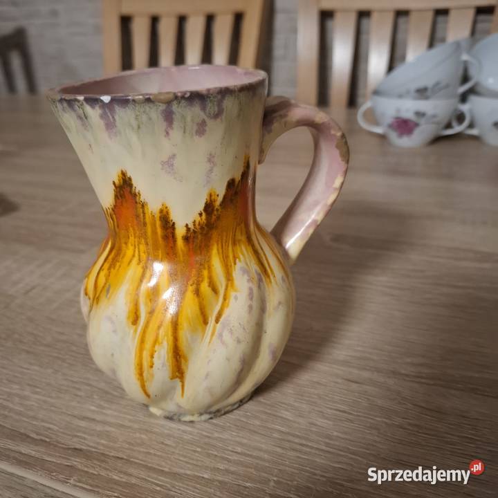 Porcelana wazony filiżanki kubki i wiele innych Lubin