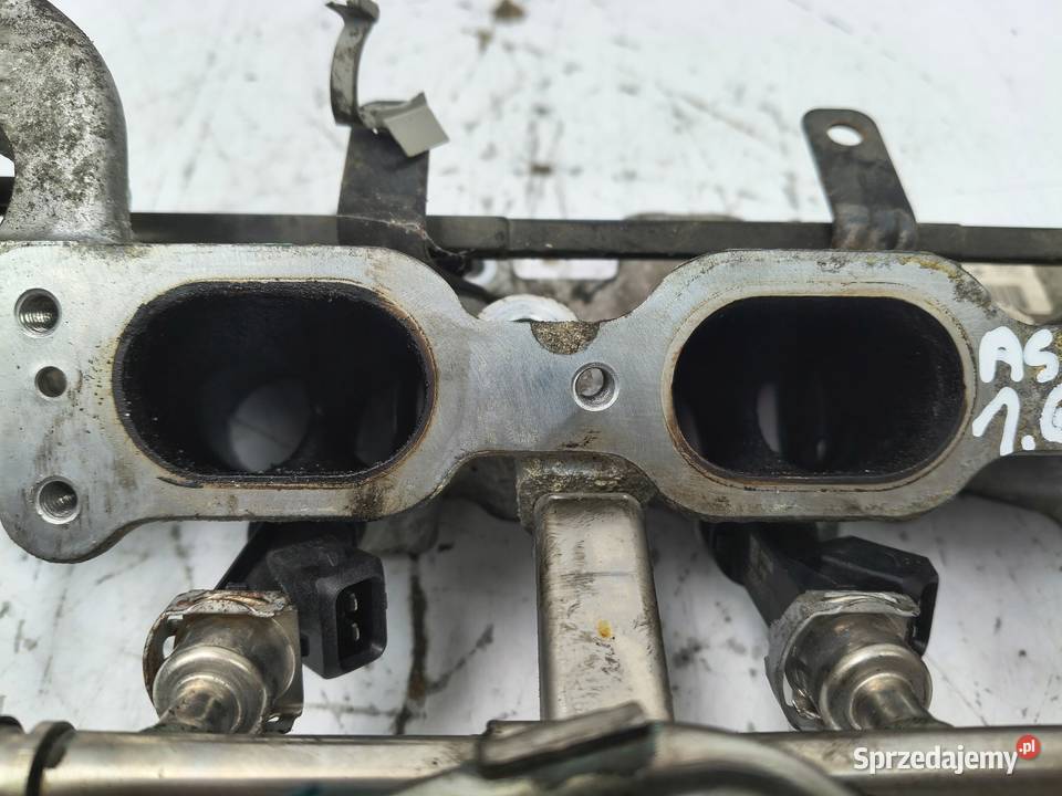KOLEKTOR SSĄCY WTRYSKI Opel Astra III Meriva