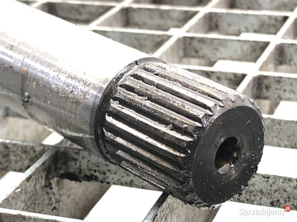 PÓŁOŚ PRAWY PRZÓD PEUGEOT 206 SW 20 90 PRZEGUB