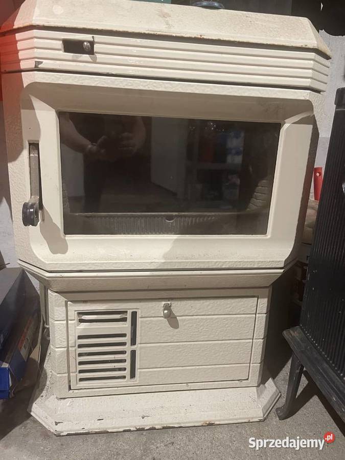 Kominek żeliwny Jotul BETHA 2000 Piece wolnostojące pomorskie Lniska