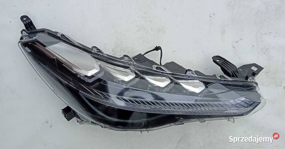 Toyota Corolla Cross Full Led reflektor lampa Przeźmierowo