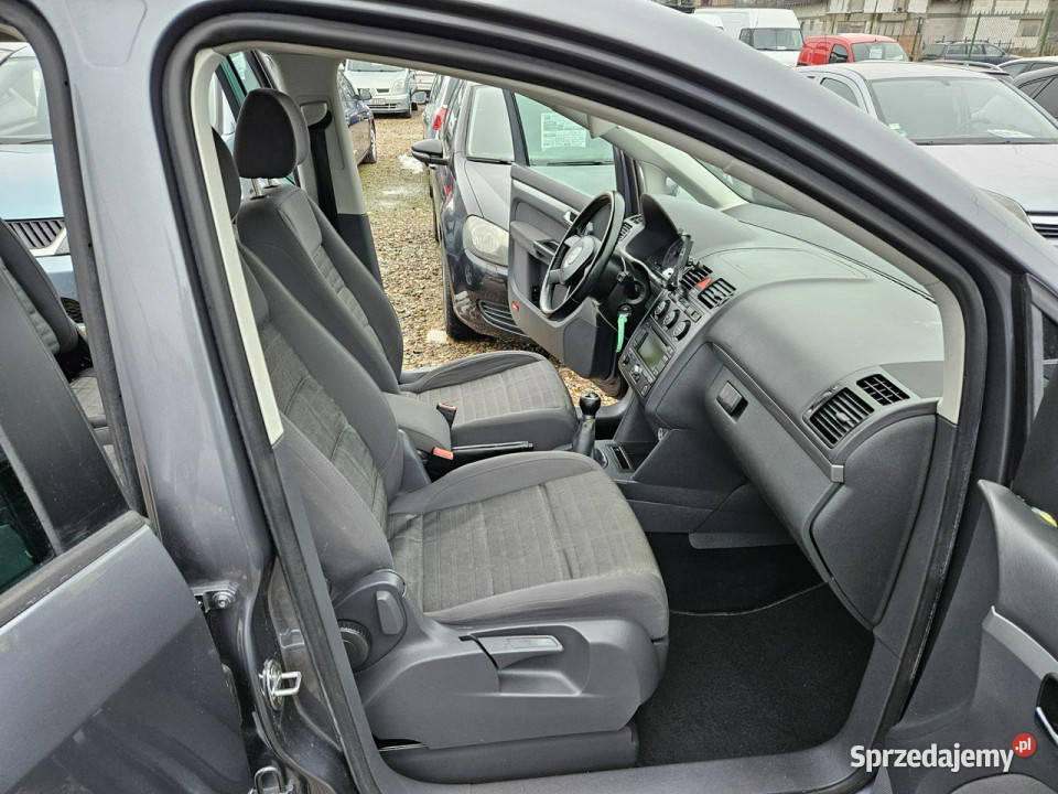Volkswagen Touran Opłacony Zdrowy Zadbany benzyna Touran Kisielice