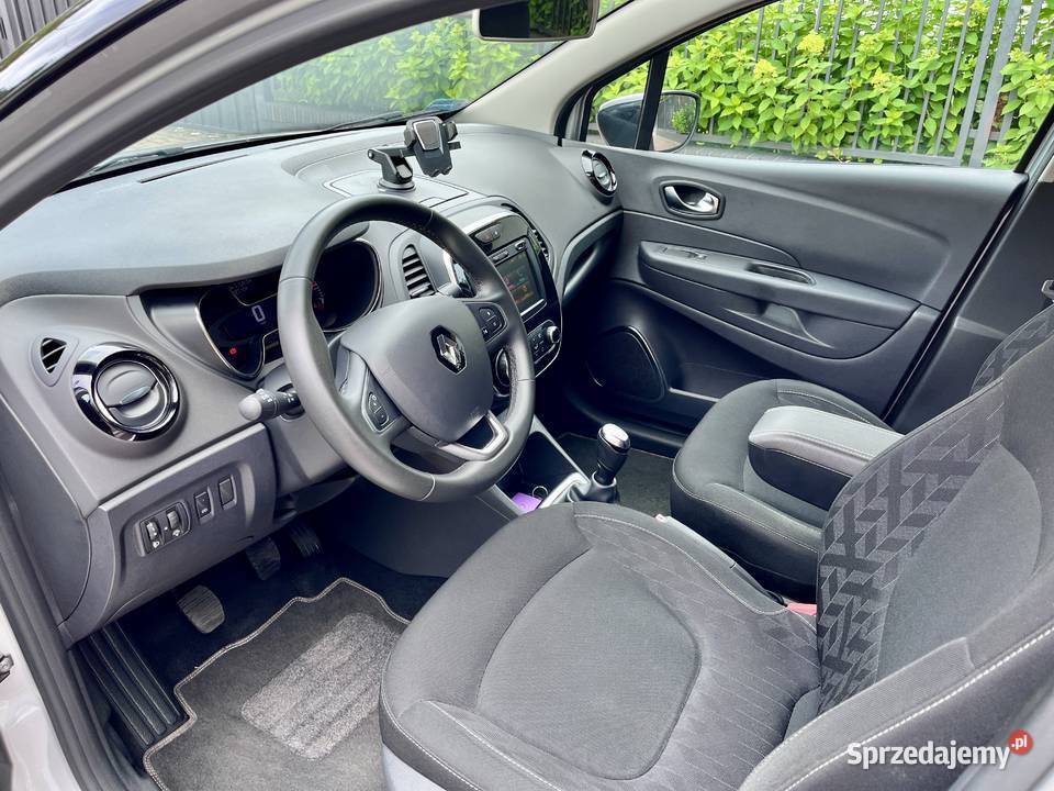 Renault Captur 2019 salon Polska benzyna Legionowo