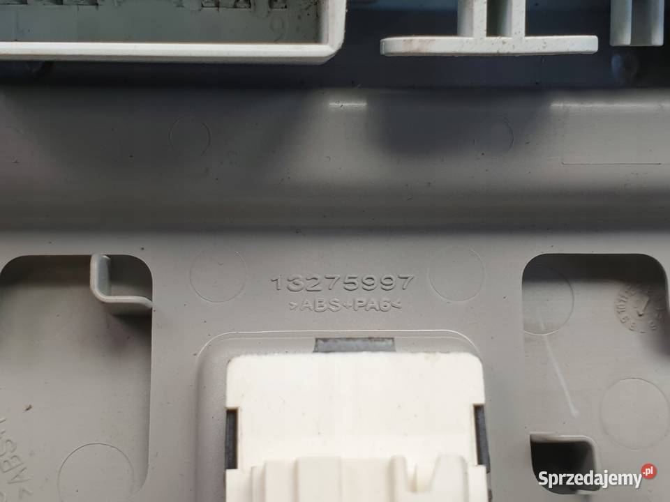 Opel Meriva II B LAMPKA OŚWIETLENIA KABINY Rudka