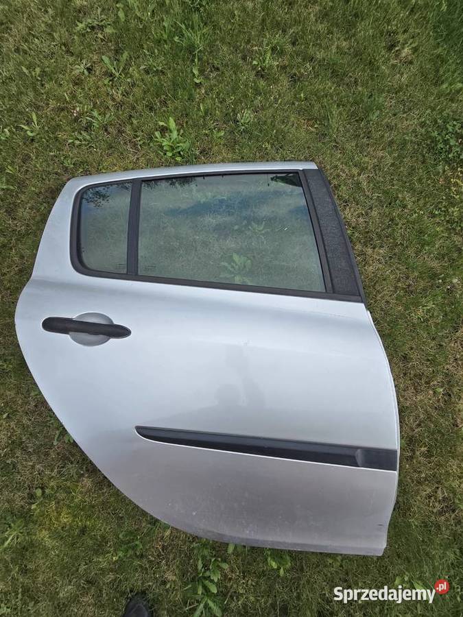 Renault Clio III 3 TED69 drzwi maska zderzak Drzwi Hermanowa sprzedam