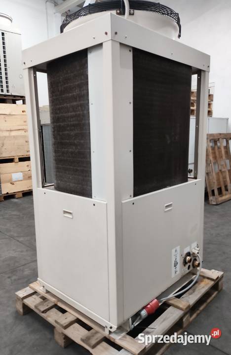 Chiller Agregat Wody Lodowej Carrier 2738kW Szczecin