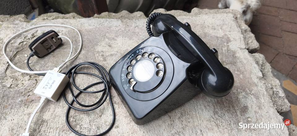 Zabytkowy telefon stacjonarny z lat 70 tych wielkopolskie Rawicz