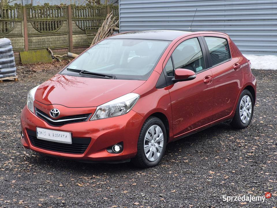 Toyota Yaris 13benz kamera Panorama Bezwypadkowy Mogilno sprzedam