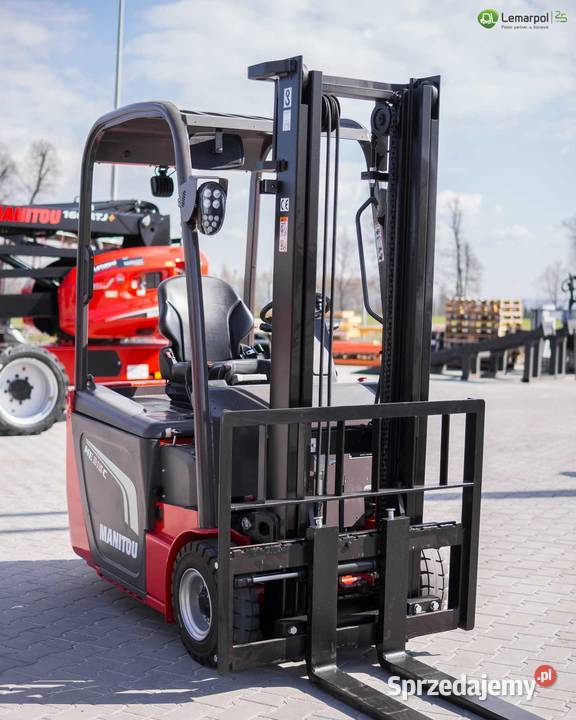 Wózek widłowy Manitou ME315C 33m Wózki widłowe Zator