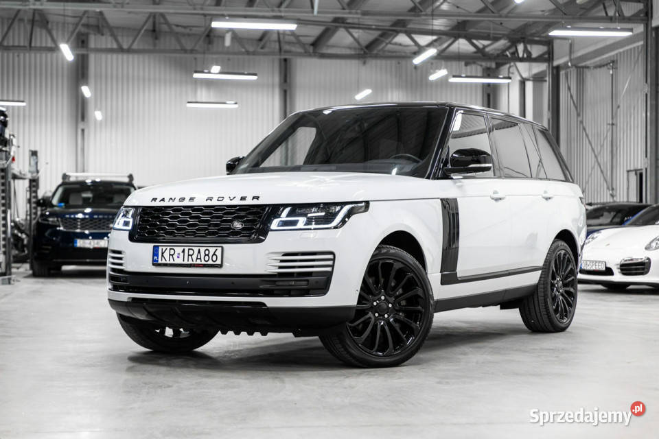 Land Rover Range Rover 44 SDV8 Vogue TV Drive Rok produkcji 2020 Węgrzce