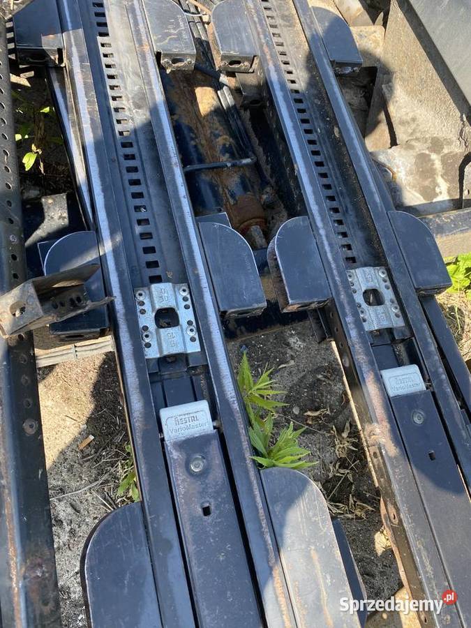 Kunice słupki ZASŁAW MEGA 2013 Żmigród sprzedam