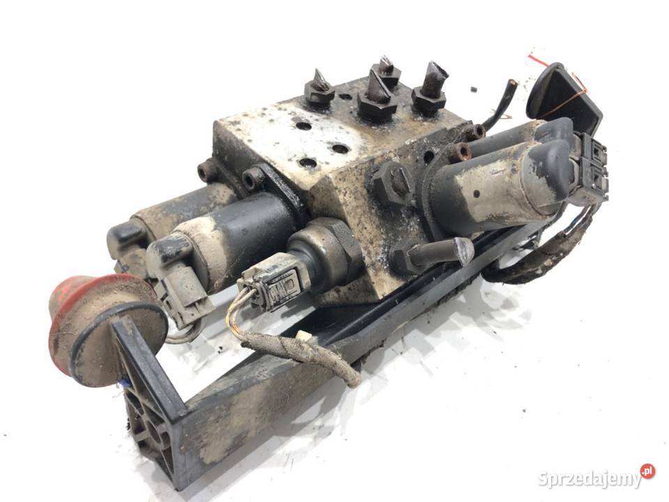 POMPA ZAWIESZENIA BMW E65 6758704 SedanLimuzyna osobowe