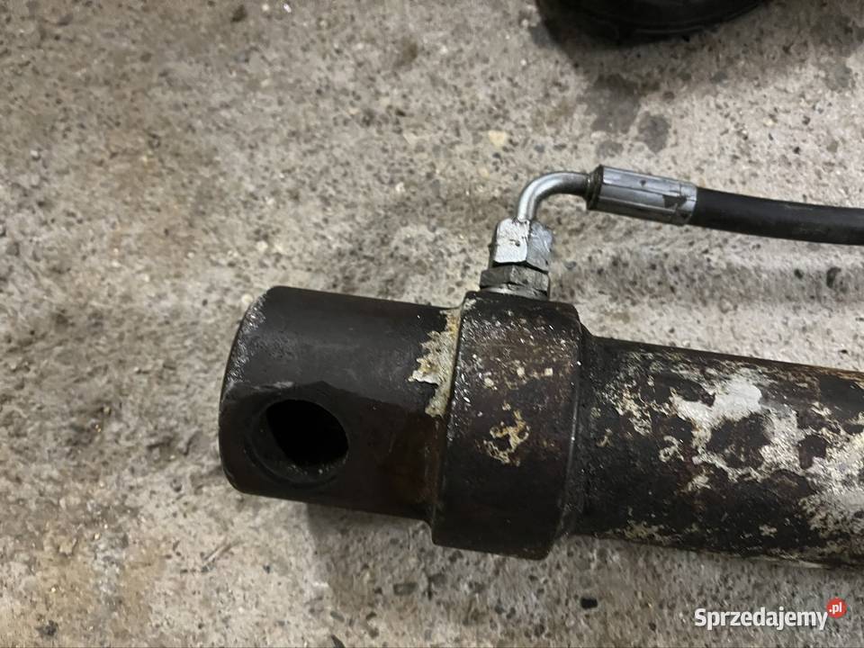 Siłownik 2 Leżajsk