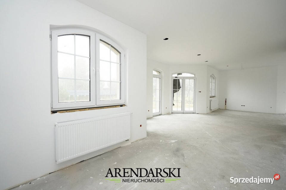 Stylowy dom do własnej aranżacji wolnostojący Ciecierzyce