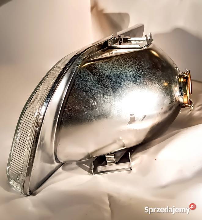 Reflektor Lampa Prawy Przód Ford Fiesta MK3 8995