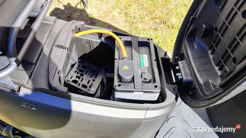 Horwin 50 EK1 EK1DS Kufer Kask Nowy Faktura Vat 50cm3 warmińsko-mazurskie Pisz sprzedam