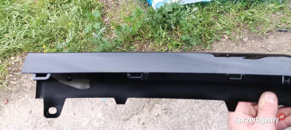 Mercedes C w205 1519 listwa zderzaka przód Karoseria Łódź