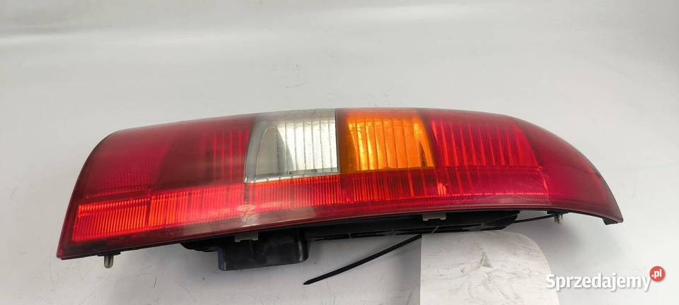 LAMPA PRAWA TYŁ OPEL ASTRA G 393032 Lipno