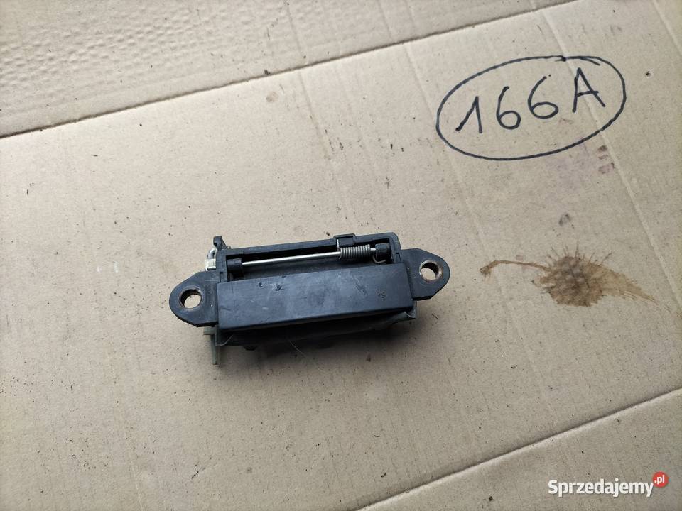 AUDI 80 B4 KLAMKA ZEWNĘTRZNA PRWY TYŁ lubelskie Kamień-Kolonia