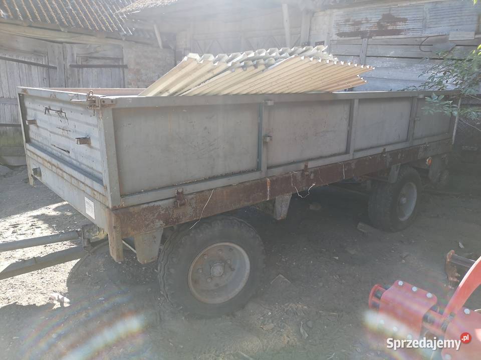 Rozrzutnik obornika 4t nieuszkodzony Złotoria