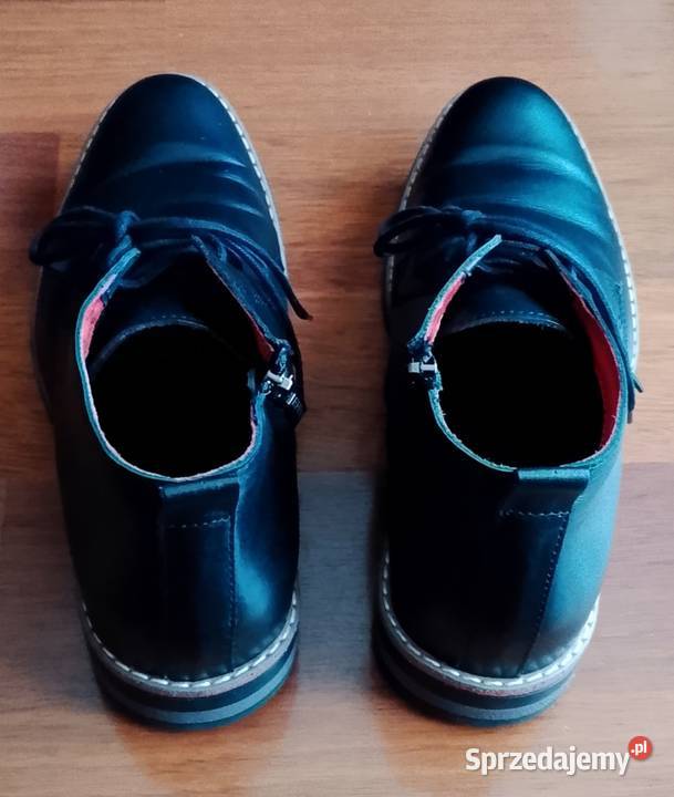 Buty chukka firmy EFEKT rozmiar trochę większe śląskie