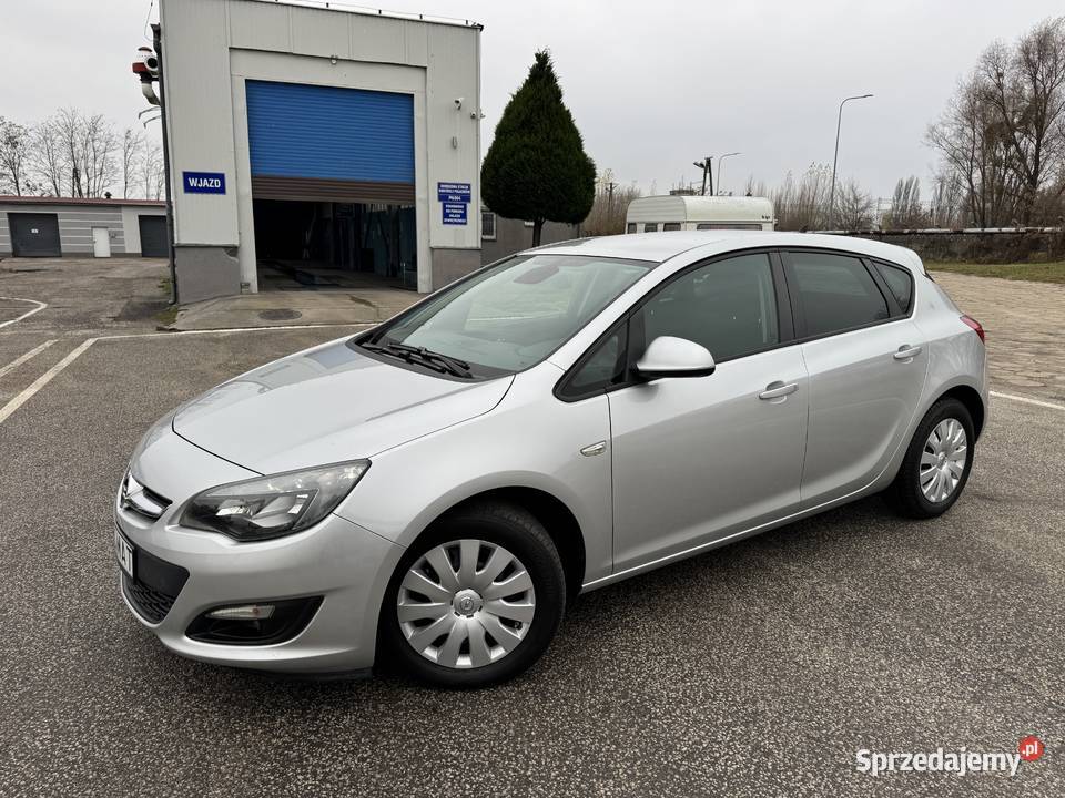 Opel Astra 14 BENZYNA Klimatronik Nawigacja wielkopolskie