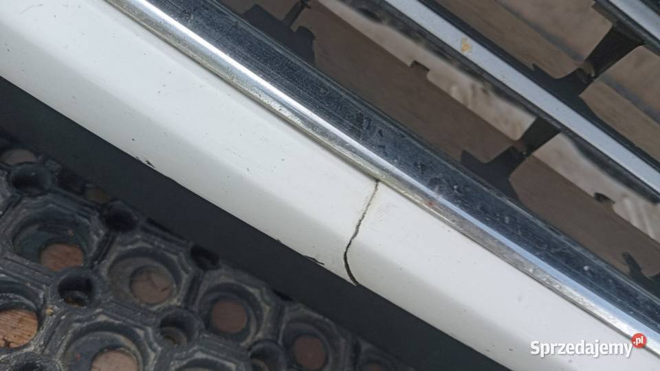 OPEL ASTRA H FL ZDERZAK PRZÓD Z40R Zbierkowo