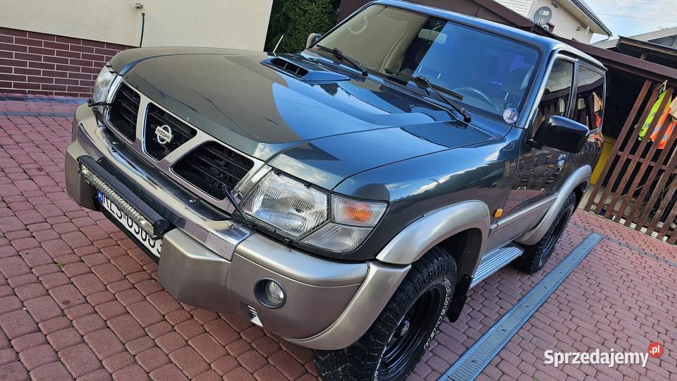 Nissan Patrol 30 TDI 158 GRII 2000r 4x4 Reduktor welurowa tapicerka Zarszyn