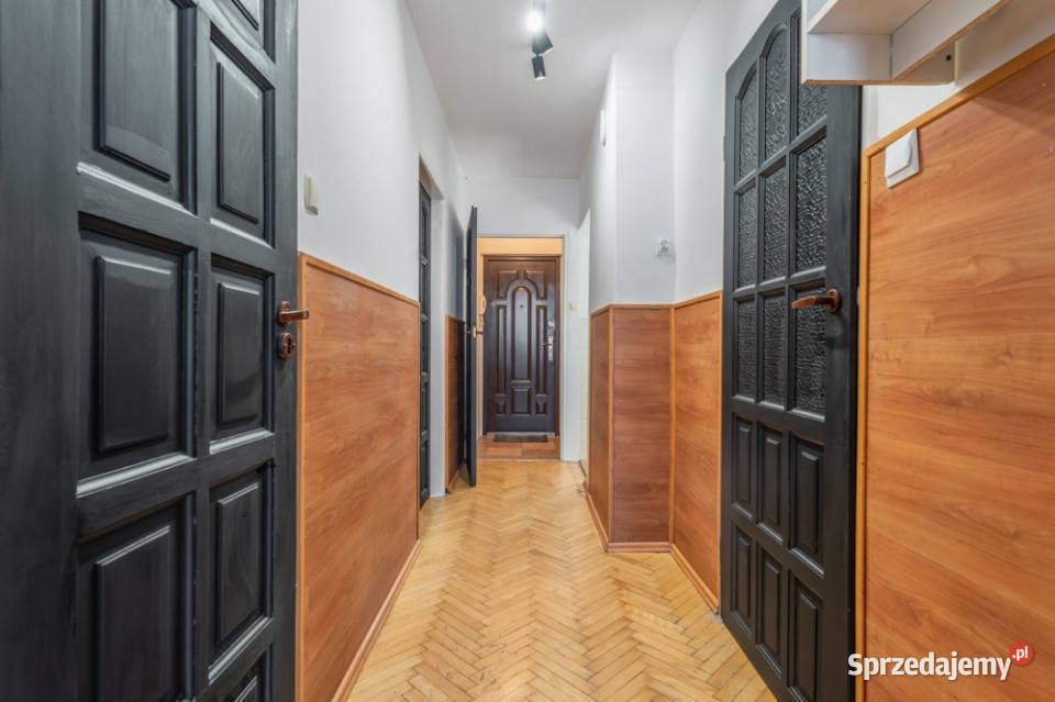 Centrum Wyzwolenia 2 pokoje kuchnia Piętro 4 Wynajem Szczecin sprzedam