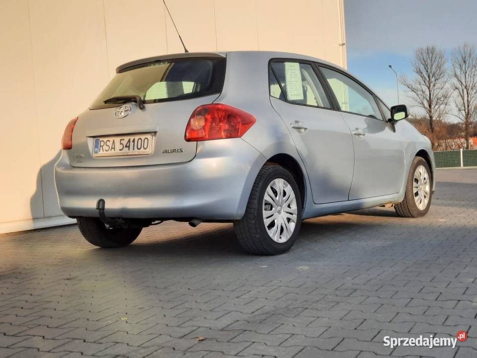 Sprzedam Toyotę Auris 1 4 D4D diesel z roku 2009 sprowadzony podkarpackie Nowosielce