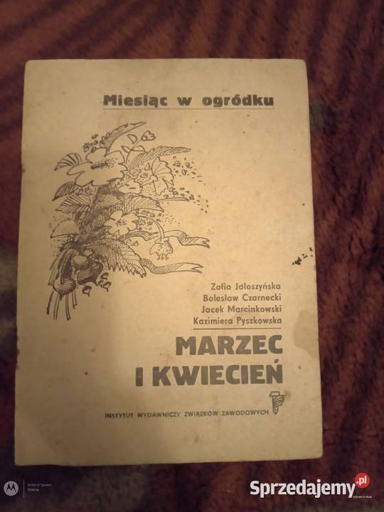 Sprzedam książkę miesiąc w ogródku marzec i Bukowno sprzedam