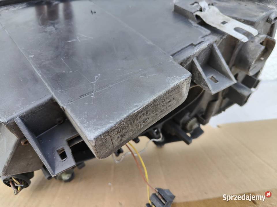 Lampa lewa VW Sharan 1 LIFT halogen obudowa Lampy przednie