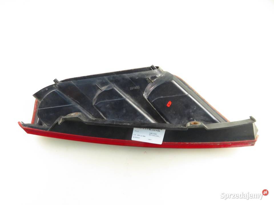 LAMPA LEWA TYLNA FIAT GRANDE PUNTO osobowe sprzedam