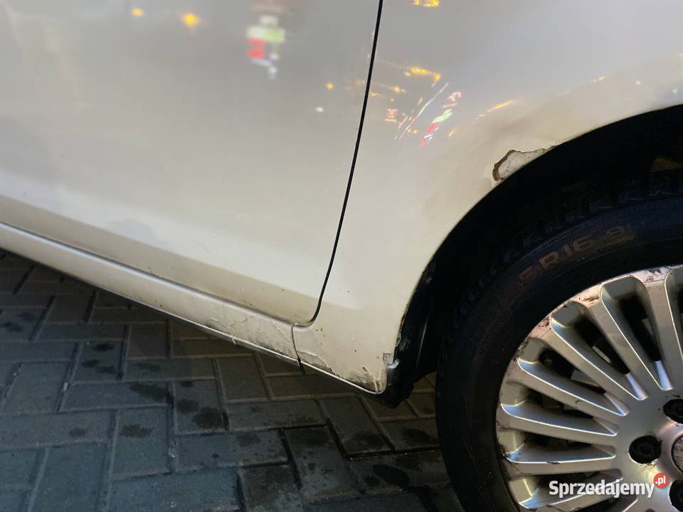 Ford Focus 20 DIESEL 136 nieuszkodzony