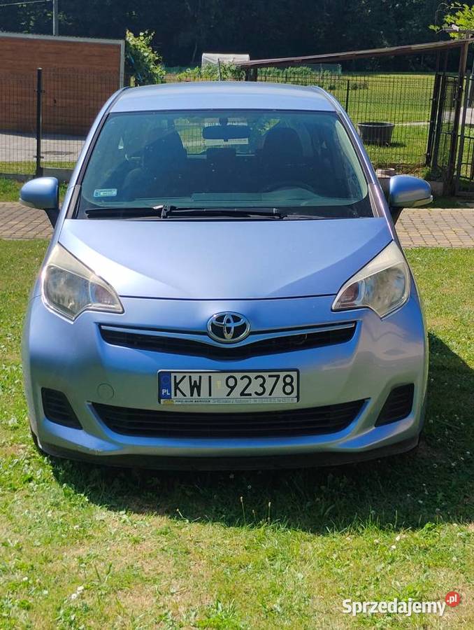 Toyota Versos 14 D4D nieuszkodzony małopolskie Przebieczany