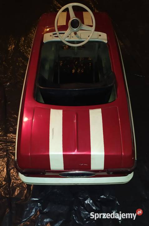 Moskwicz na pedały czerwony Auto metalowe Retro Lublin