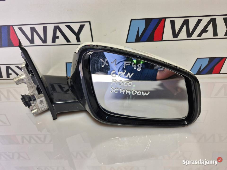 BMW X1 F48 LUSTERKO ZEWNĘTRZNE PRAWE 6 PIN
