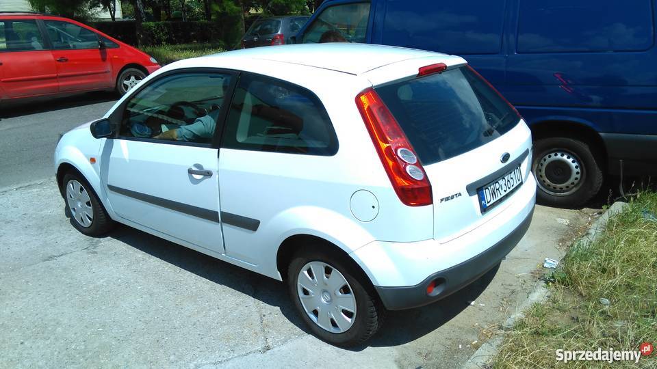 Ford Fiesta MK6 VAN VAT1 23 Klimatyzacja radio Wrocław sprzedam
