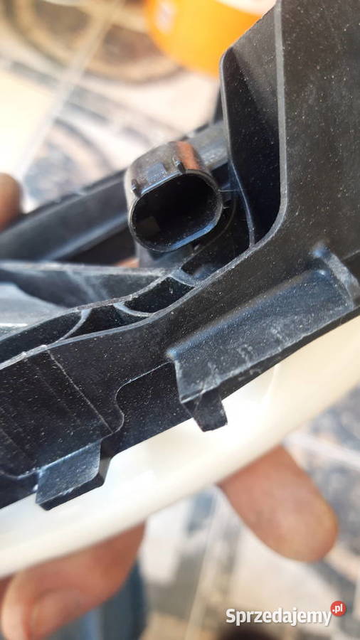 KLAMKA ZEWNĘTRZNA DRZWI LEWY TYŁ A0997602100 Kalisz sprzedam