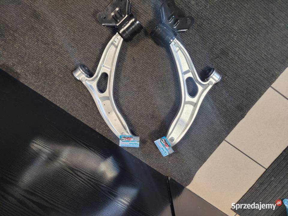 WACHACZ PRAWY FORD CONNECT 2432720 KV6C3A423HJ Pozostałe