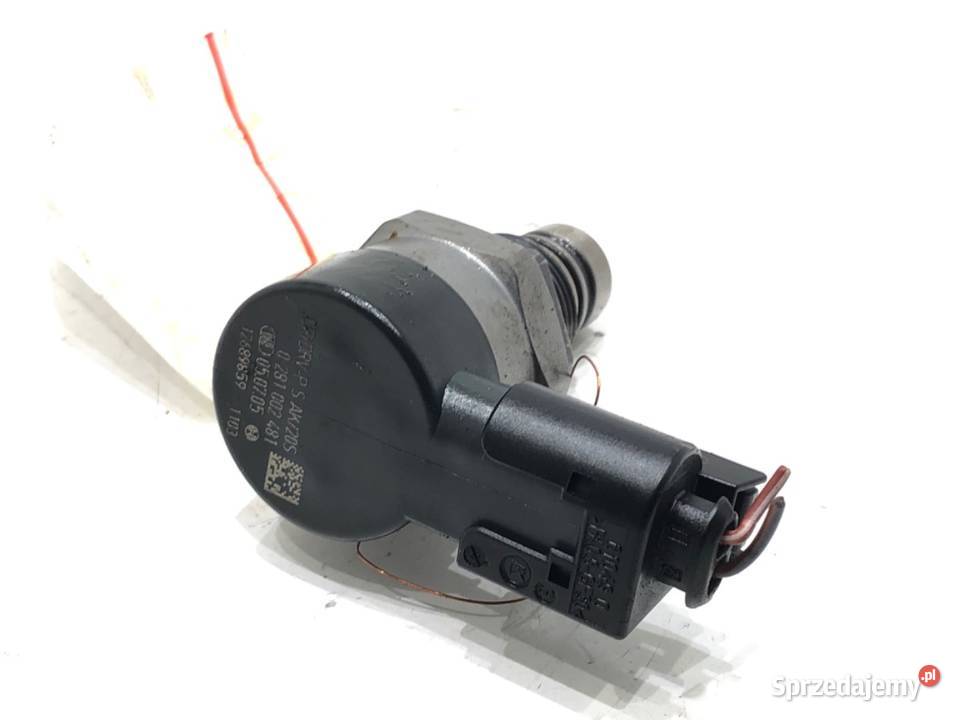 CZUJNIK CIŚNIENIA PALIWA BMW E83 0281002481 20 osobowe podkarpackie
