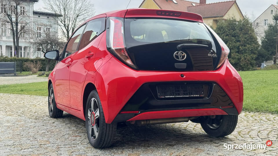 Toyota Aygo 10 Benz 70 z Niemiec KAMERA 5 Drzwi Strzegom
