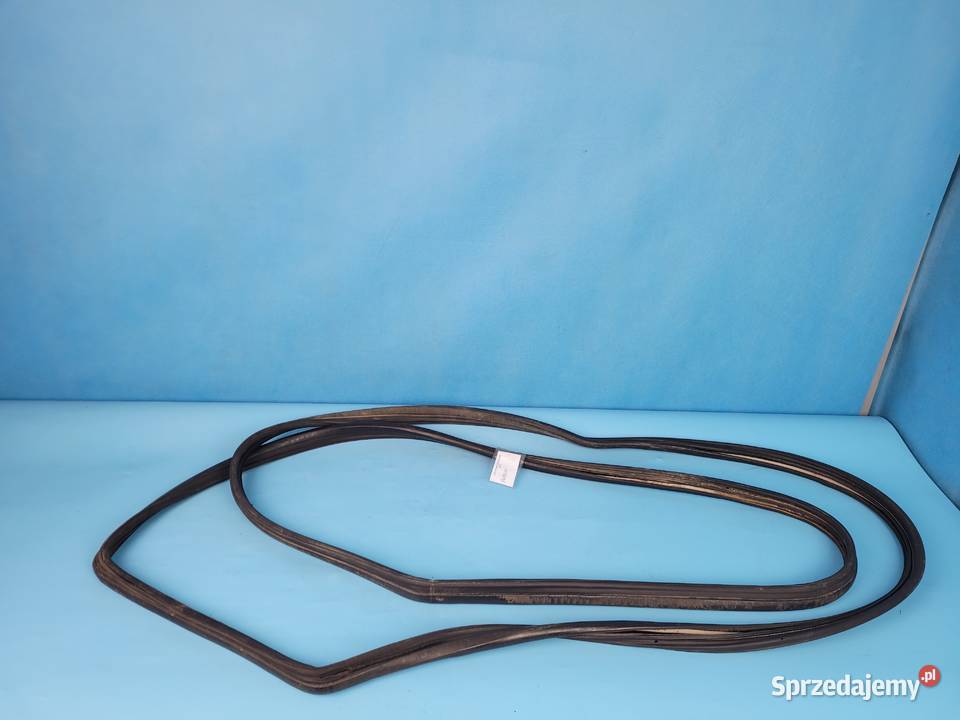 CASE IH PUMA 145 12r USZCZELKA SZYBY DRZWI Kolno